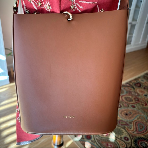 THE GOBO LEATHER BAG #03 "Anneau" Minimalist Bucket Bag - Picture 6 of 16